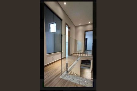 Casa à venda com 155m², 3 quartos e 4 vagas