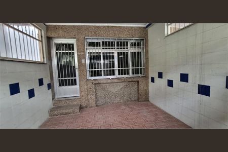 Casa à venda com 260m², 4 quartos e 2 vagas