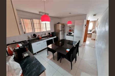 Casa à venda com 170m², 5 quartos e 2 vagas