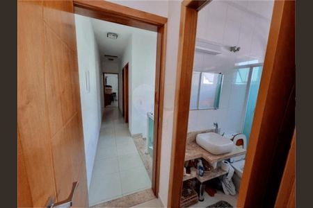 Casa à venda com 170m², 5 quartos e 2 vagas