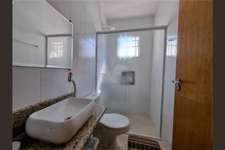 Casa à venda com 170m², 5 quartos e 2 vagas