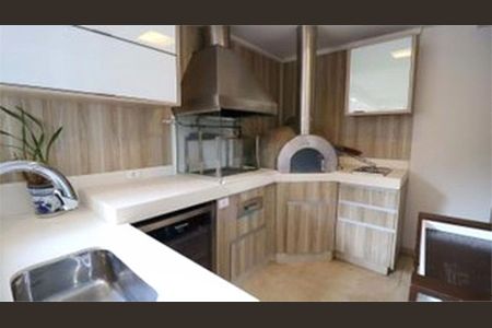 Casa à venda com 452m², 4 quartos e 5 vagas