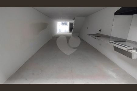 Casa à venda com 116m², 3 quartos e 3 vagas