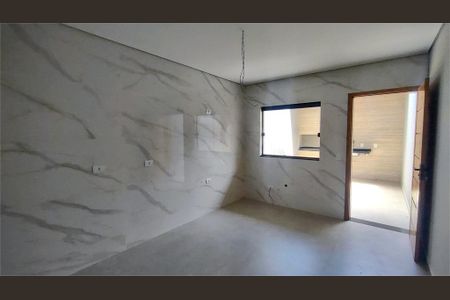 Casa à venda com 130m², 3 quartos e 2 vagas