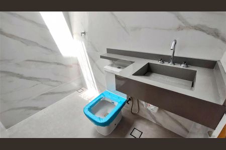 Casa à venda com 130m², 3 quartos e 2 vagas