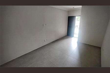 Casa à venda com 130m², 3 quartos e 2 vagas