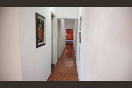 Casa à venda com 250m², 4 quartos e 2 vagas