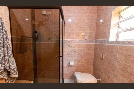 Casa à venda com 250m², 4 quartos e 2 vagas