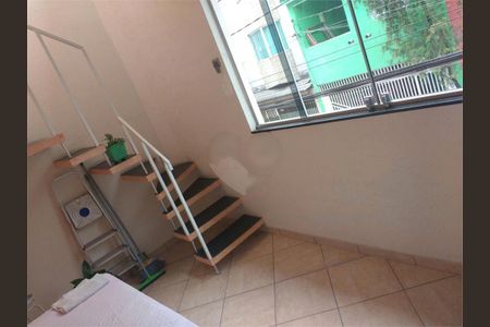 Casa à venda com 225m², 3 quartos e 2 vagas