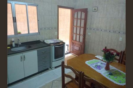 Casa à venda com 225m², 3 quartos e 2 vagas