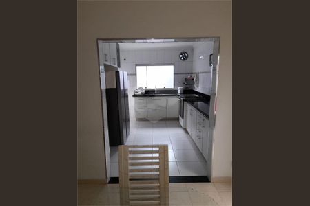 Casa à venda com 123m², 4 quartos e 3 vagas