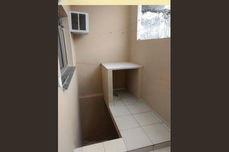 Casa à venda com 164m², 2 quartos e sem vaga