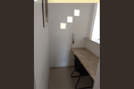 Casa à venda com 164m², 2 quartos e sem vaga