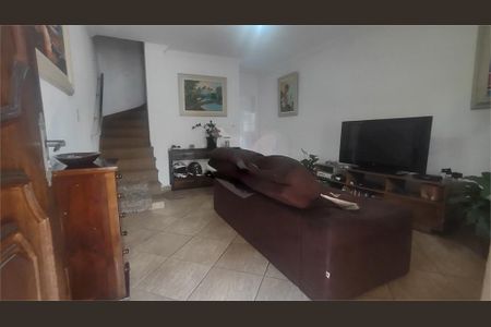 Casa à venda com 83m², 2 quartos e 1 vaga