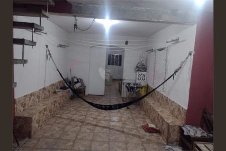 Casa à venda com 70m², 3 quartos e 2 vagas