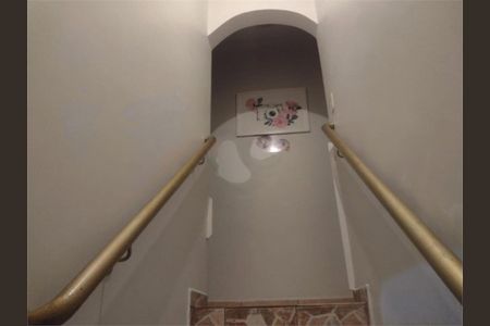 Casa à venda com 70m², 3 quartos e 2 vagas