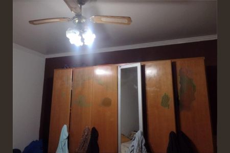 Casa à venda com 70m², 3 quartos e 2 vagas