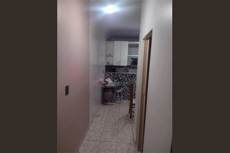 Casa à venda com 70m², 3 quartos e 2 vagas