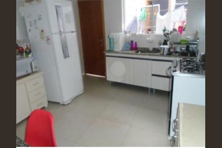 Casa à venda com 181m², 2 quartos e 1 vaga