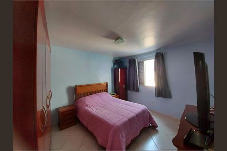 Casa à venda com 181m², 2 quartos e 1 vaga