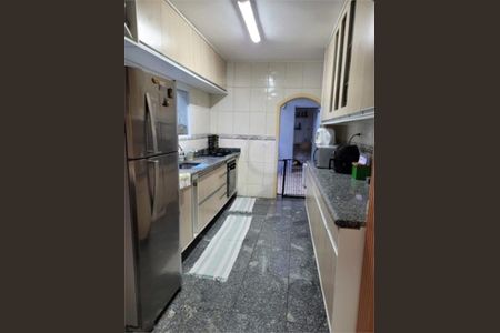 Casa à venda com 132m², 3 quartos e 3 vagas