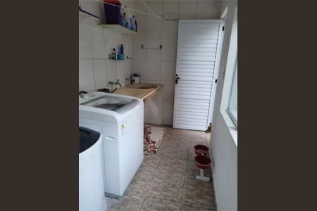 Casa à venda com 132m², 3 quartos e 3 vagas