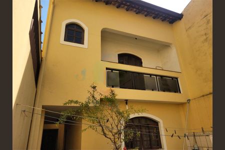 Casa à venda com 220m², 3 quartos e 5 vagas