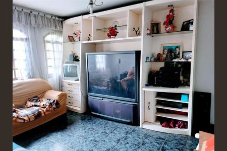 Casa à venda com 220m², 3 quartos e 5 vagas