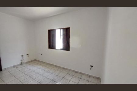 Casa à venda com 175m², 3 quartos e 1 vaga