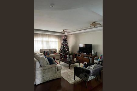 Casa à venda com 545m², 3 quartos e 6 vagas