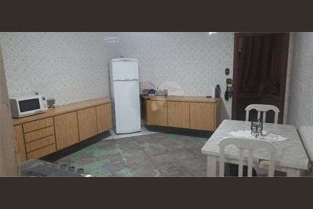 Casa à venda com 136m², 3 quartos e 1 vaga