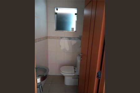 Casa à venda com 210m², 3 quartos e 4 vagas