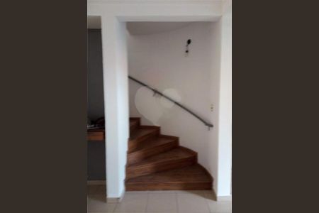 Casa à venda com 210m², 3 quartos e 4 vagas