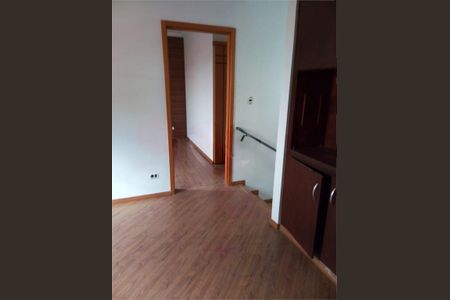 Casa à venda com 210m², 3 quartos e 4 vagas