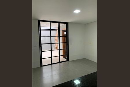 Casa à venda com 180m², 3 quartos e 2 vagas