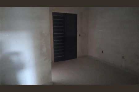 Casa à venda com 205m², 3 quartos e 2 vagas