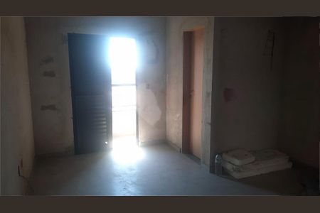Casa à venda com 205m², 3 quartos e 2 vagas
