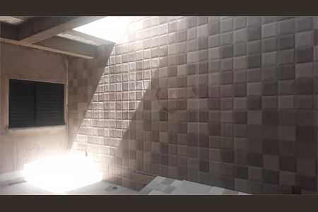 Casa à venda com 205m², 3 quartos e 2 vagas