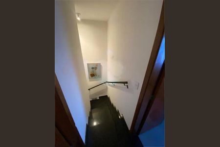 Casa à venda com 2 quartos, 65m² em Vila Tiradentes, São Paulo