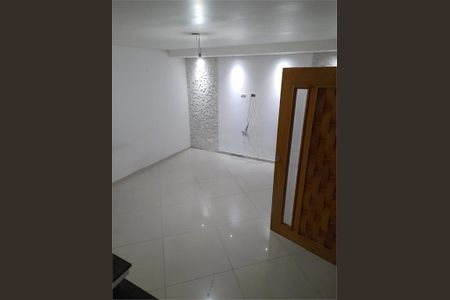 Casa à venda com 172m², 3 quartos e 2 vagas