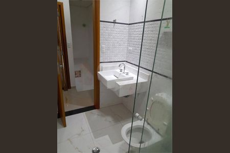 Casa à venda com 172m², 3 quartos e 2 vagas