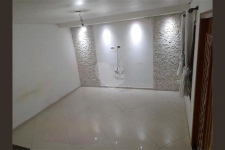 Casa à venda com 172m², 3 quartos e 2 vagas