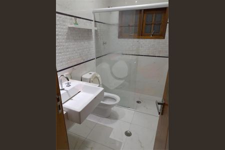 Casa à venda com 172m², 3 quartos e 2 vagas