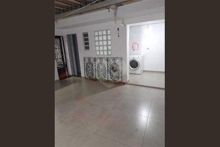 Casa à venda com 172m², 3 quartos e 2 vagas