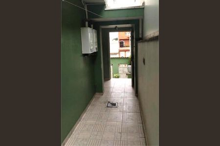 Casa à venda com 3 quartos, 201m² em Utinga, Santo André