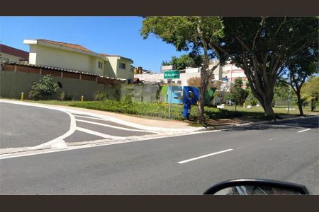 Casa à venda com 134m², 3 quartos e 2 vagas