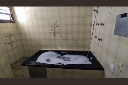 Casa à venda com 134m², 3 quartos e 2 vagas
