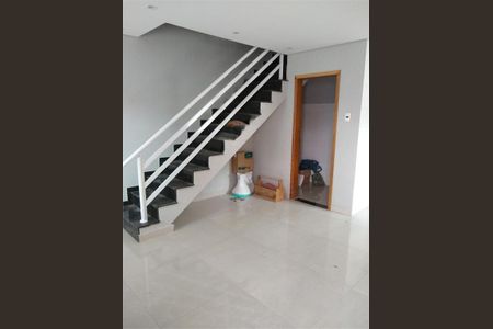 Casa à venda com 128m², 3 quartos e 4 vagas
