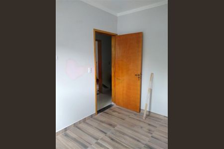 Casa à venda com 128m², 3 quartos e 4 vagas
