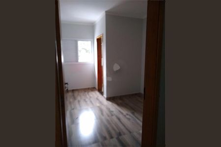 Casa à venda com 128m², 3 quartos e 4 vagas